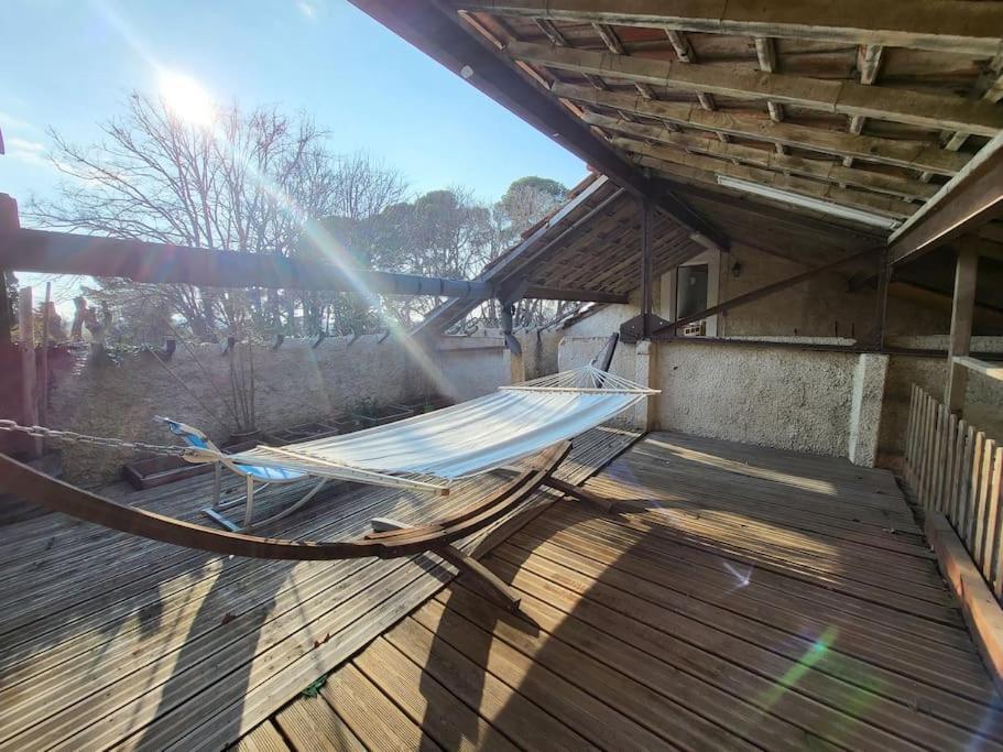 Maison 3 Chambres Avec Piscine Couverte Lespignan 외부 사진